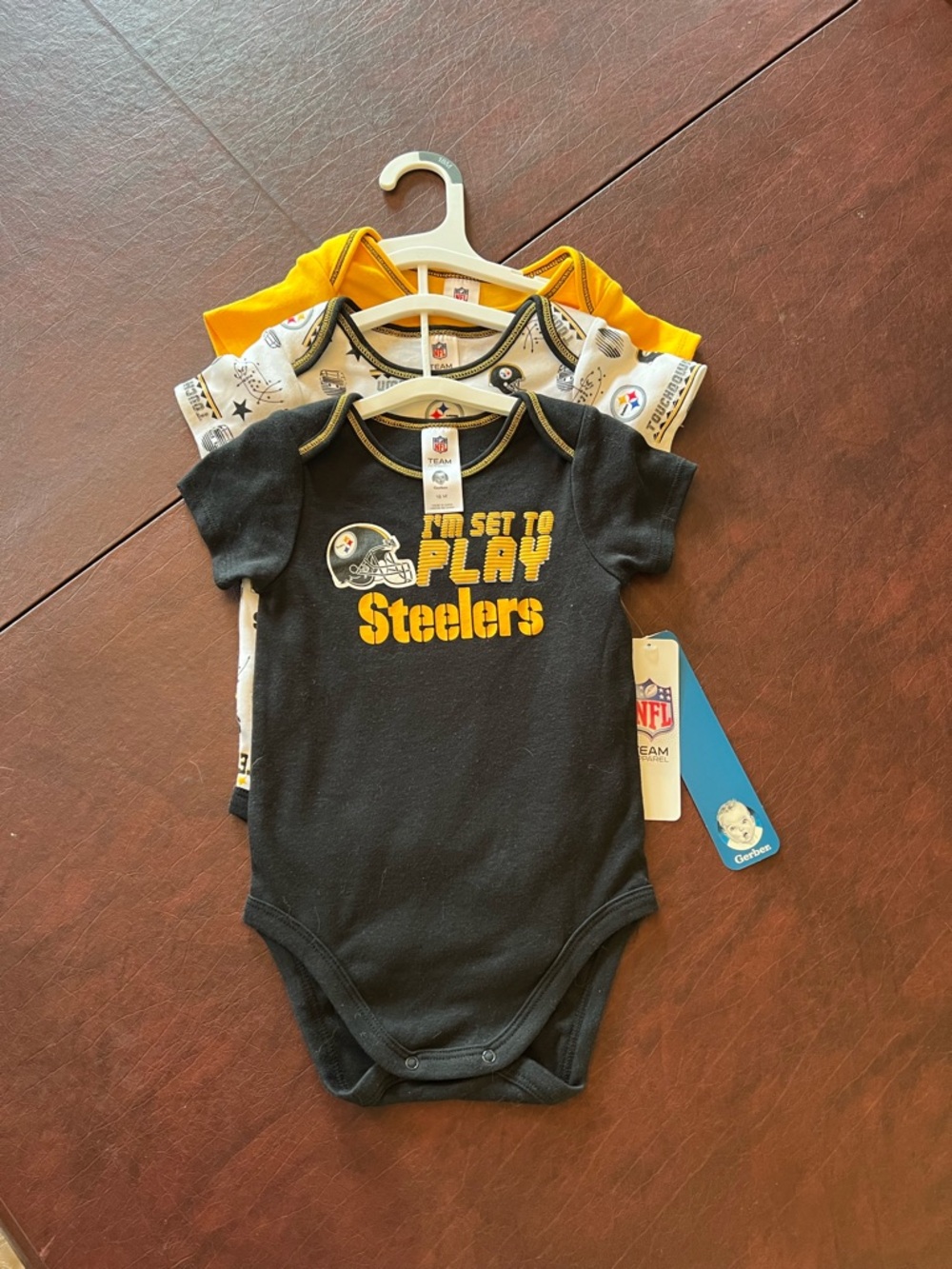 Gerber Black & Gold Steelers Baby One-Piece Bodysuit Set